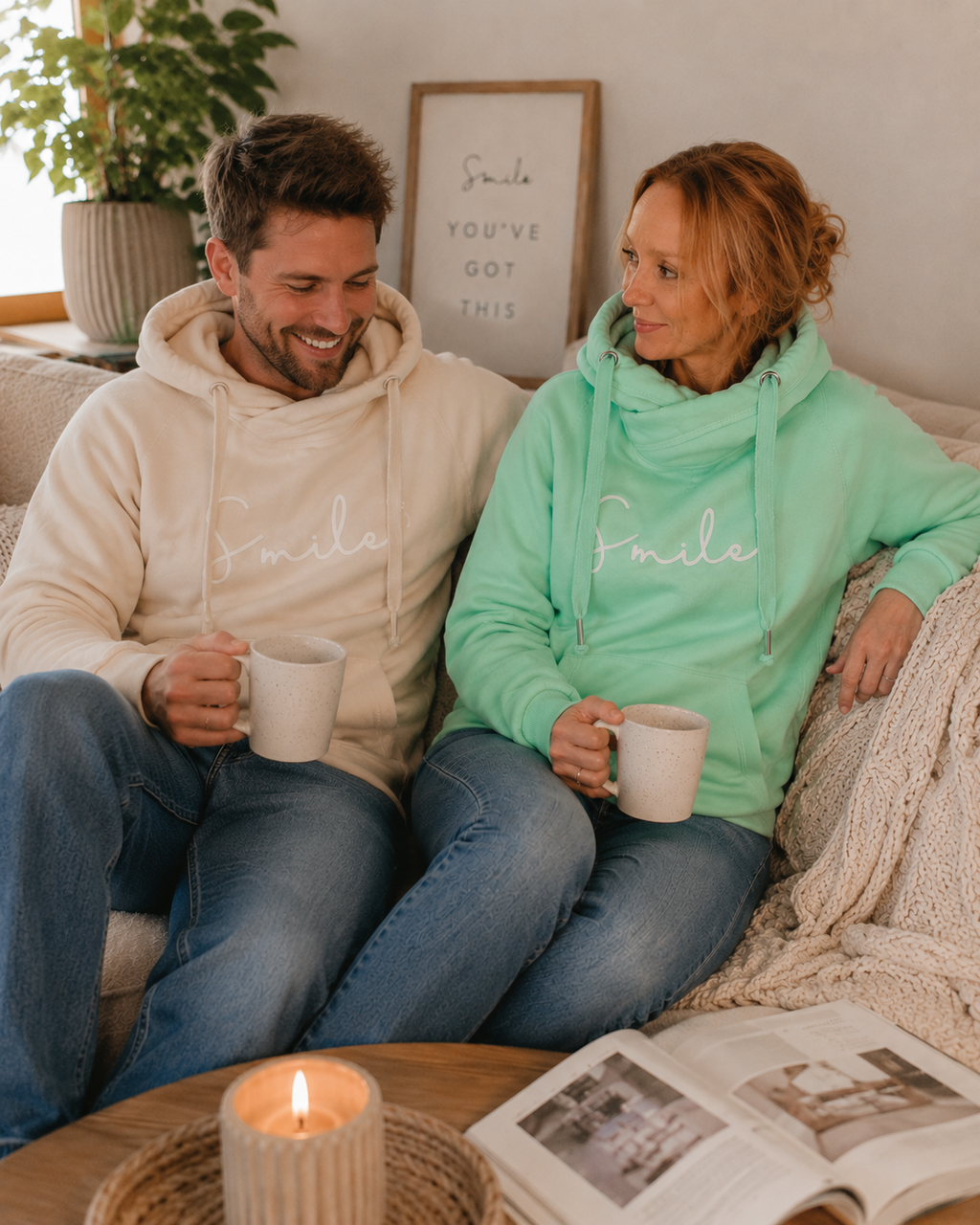 Smile Crossneck Hoodie